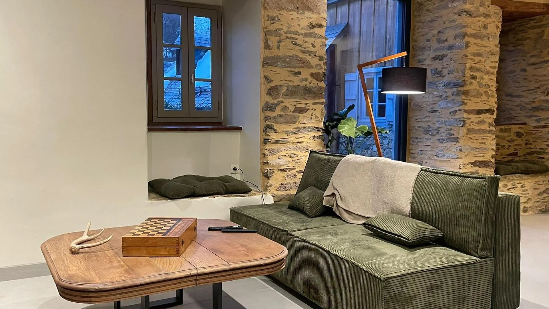 Holiday home Gite De Groupe Arza Mendi Jurvielle